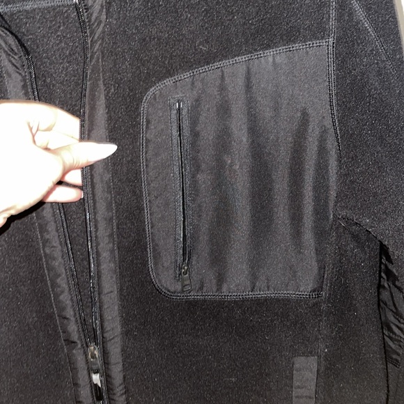 Like new Calvin Klein fleece jacket - Picture 3 of 4